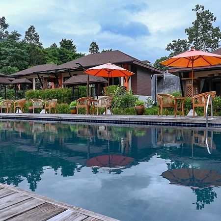 Cascade Tara Hotell Na Mueang Eksteriør bilde