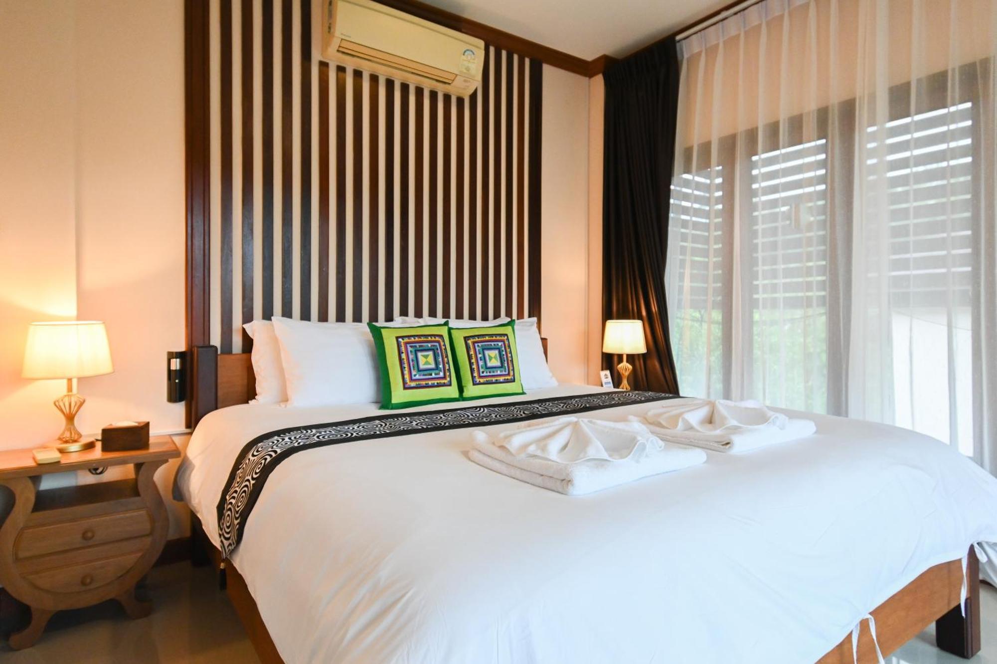 Cascade Tara Hotell Na Mueang Rom bilde