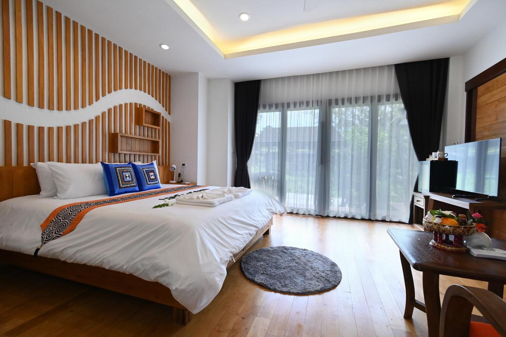 Cascade Tara Hotell Na Mueang Rom bilde