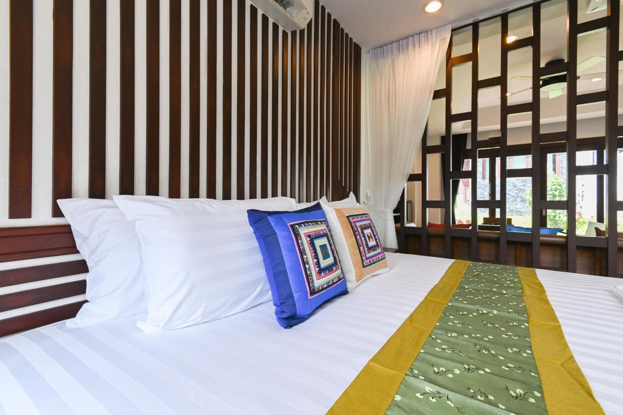 Cascade Tara Hotell Na Mueang Rom bilde