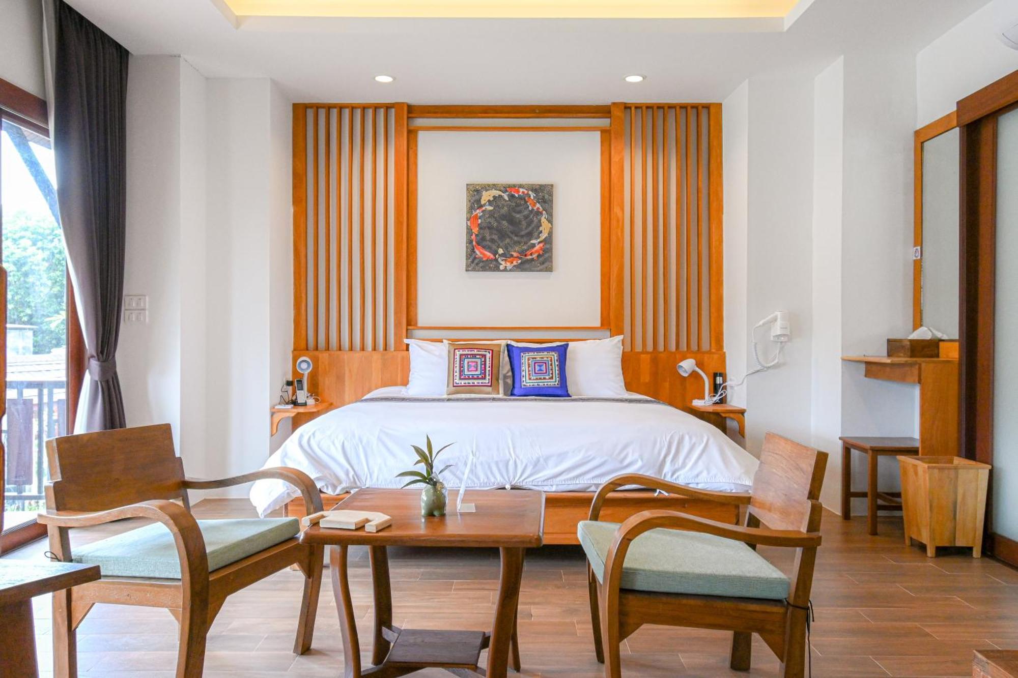 Cascade Tara Hotell Na Mueang Rom bilde