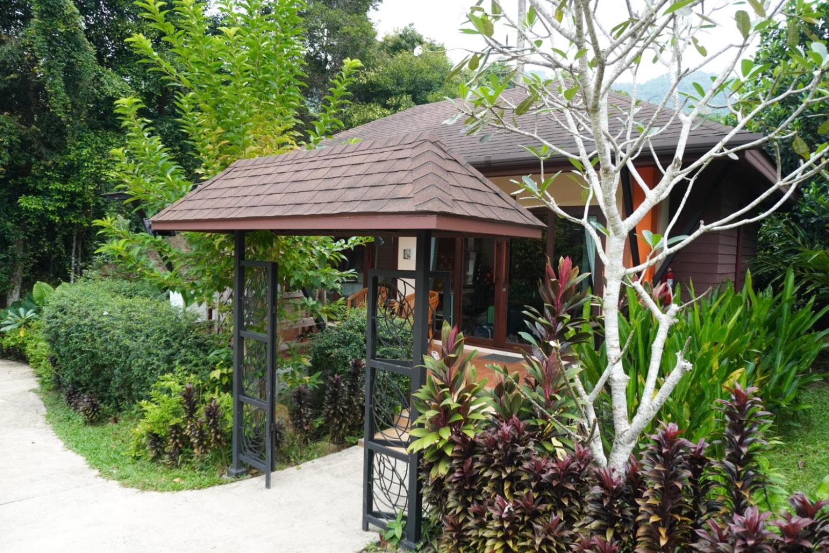 Cascade Tara Hotell Na Mueang Eksteriør bilde